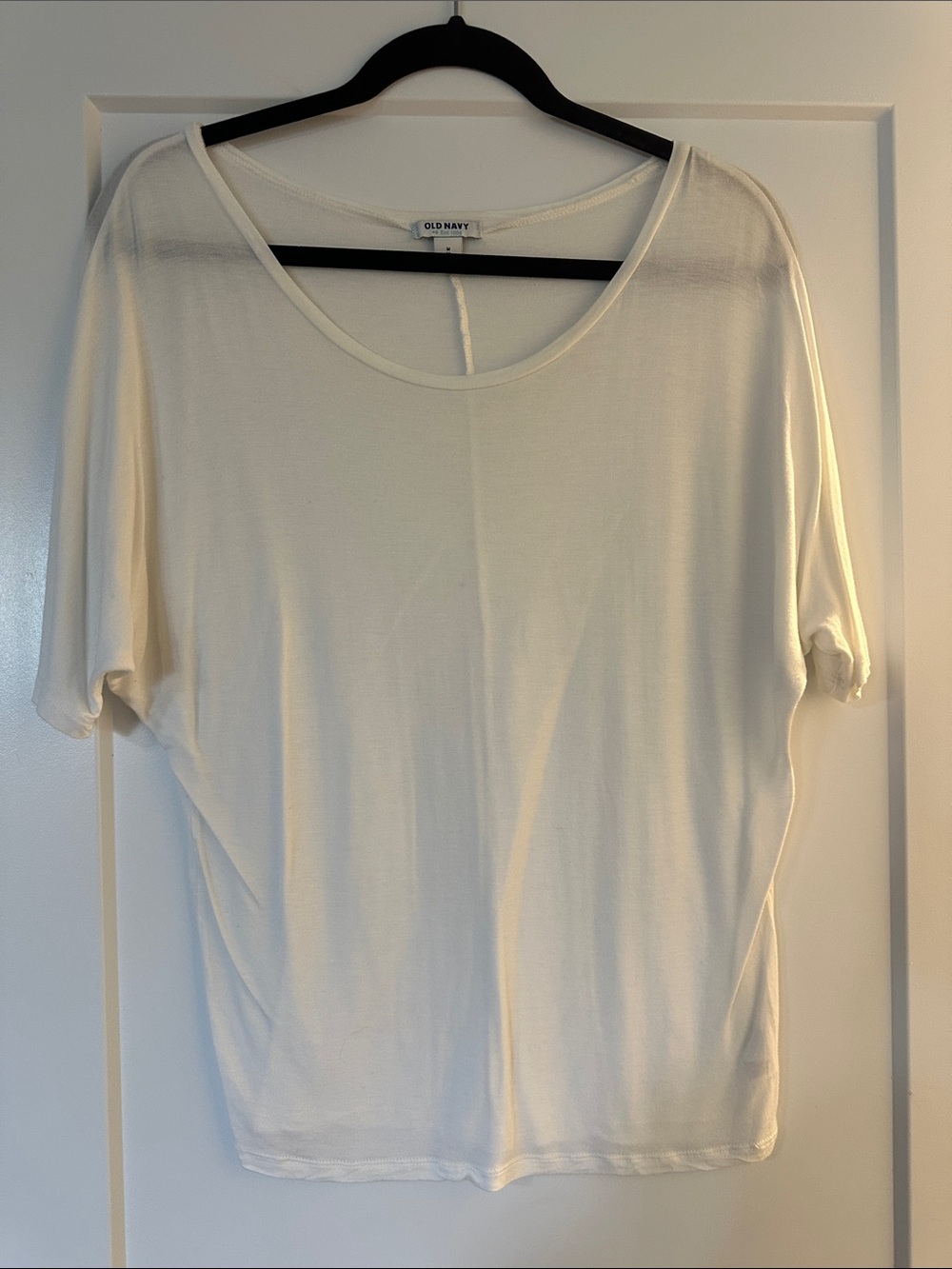 Old Navy Cream Short Sleeve Scoop Neck Tee - Lightweight